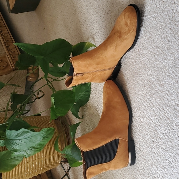 Nine West Short Booties - Picture 4 of 12